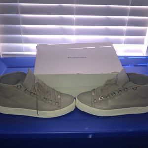 Tumbled Grey Arena High Balenciagas